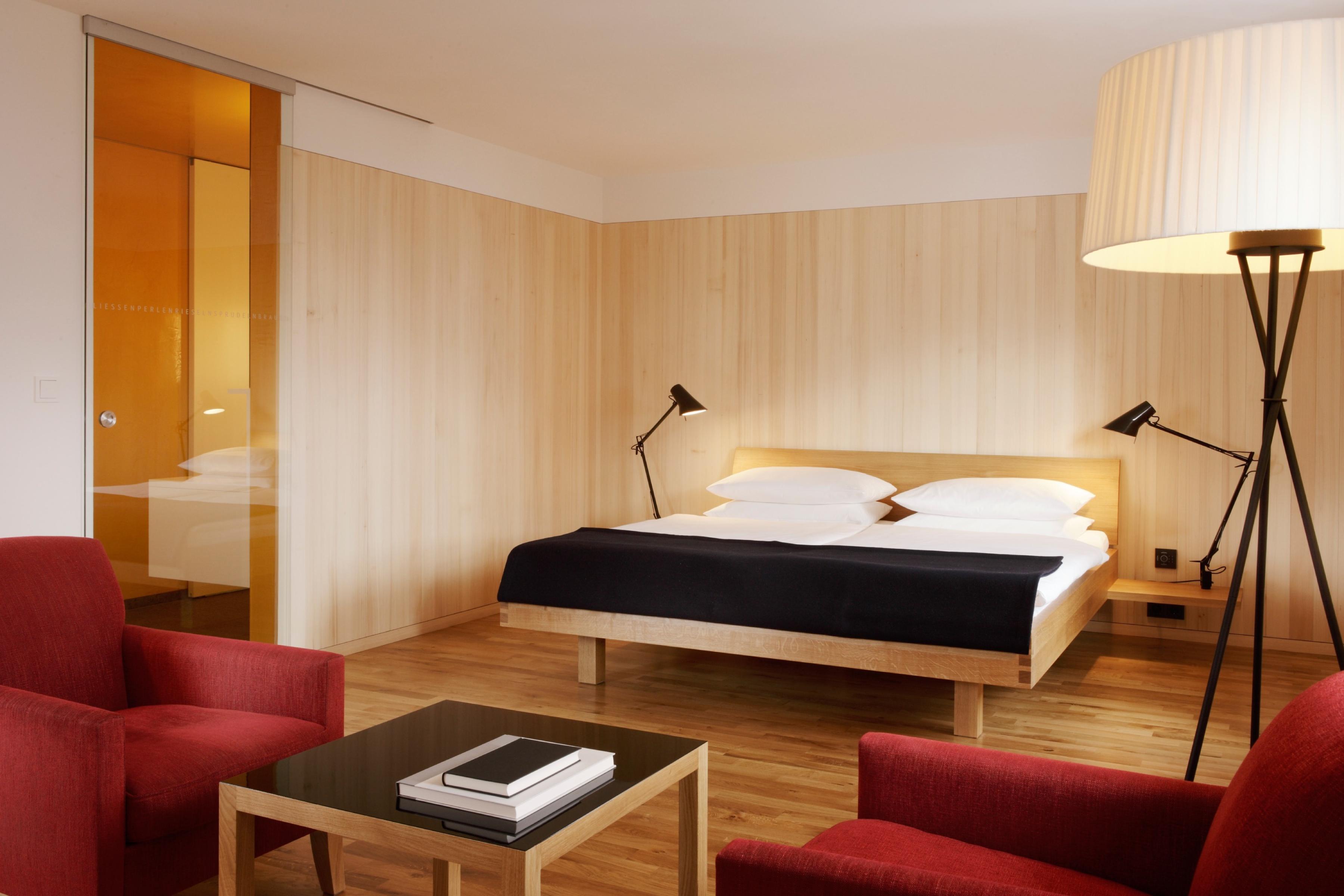 Hotel Gasthof Krone Hittisau Zimmer Holz modern