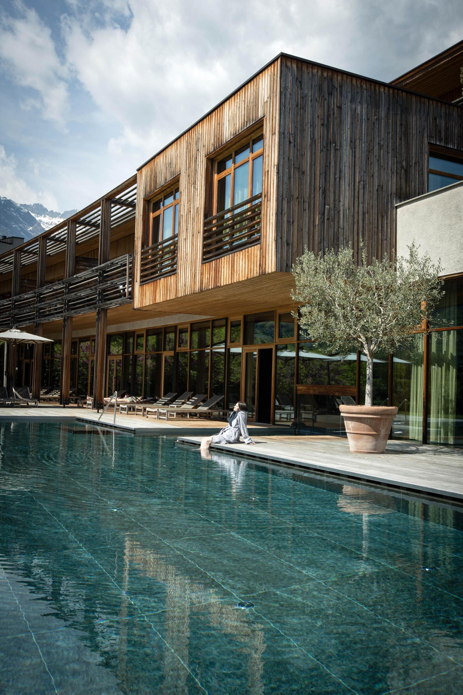 CMH_VillaVerde_Pool Holzbau