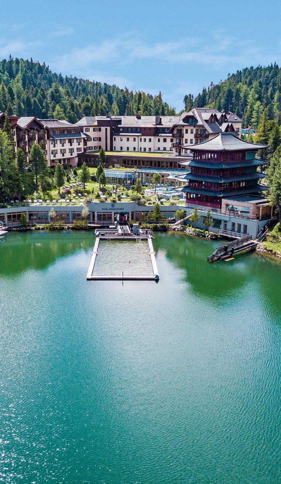 Hotel Hochschober auf der Turrach mit Seebad im Turrachersee