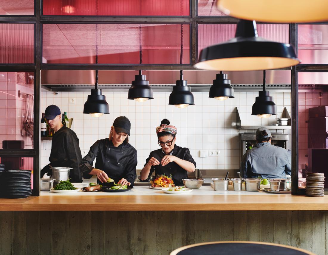 Change Maker Hotel Gilbert Wien Restaurant Flora Kueche