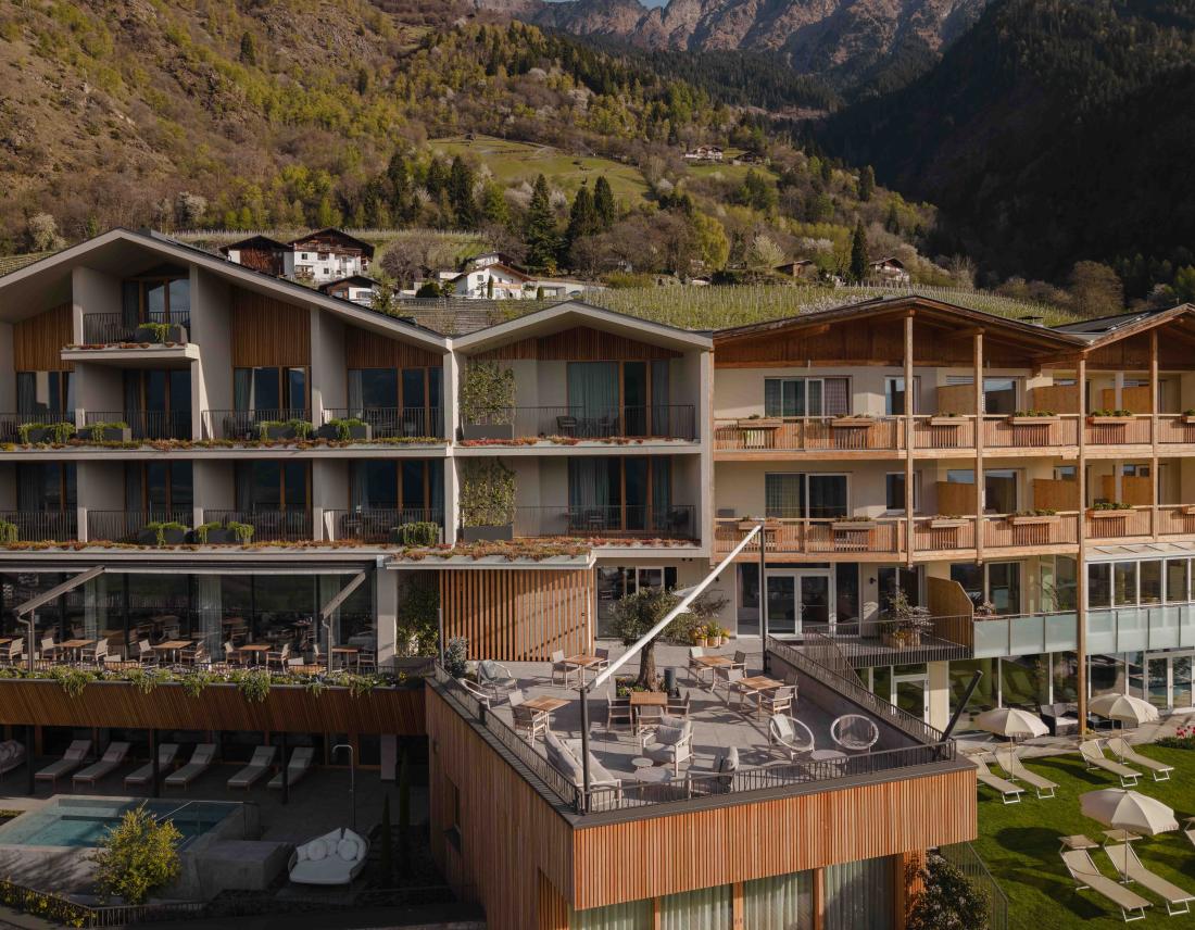 Niedermair Nature Retreat Hotel Außenansicht
