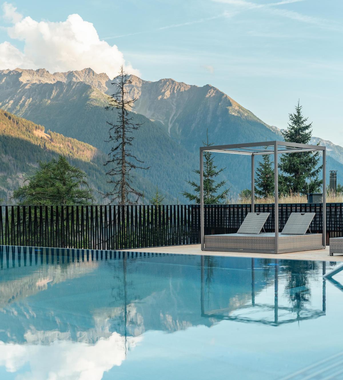 Adults-only Pool im Gradonna Mountain Resort