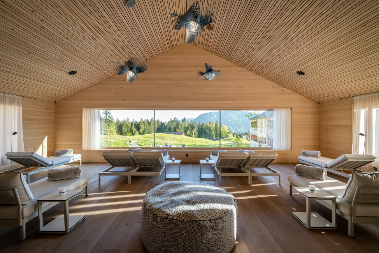 Change Maker Hotel Fuchsegg Eco Lodge Spa Ruheraum mit blick