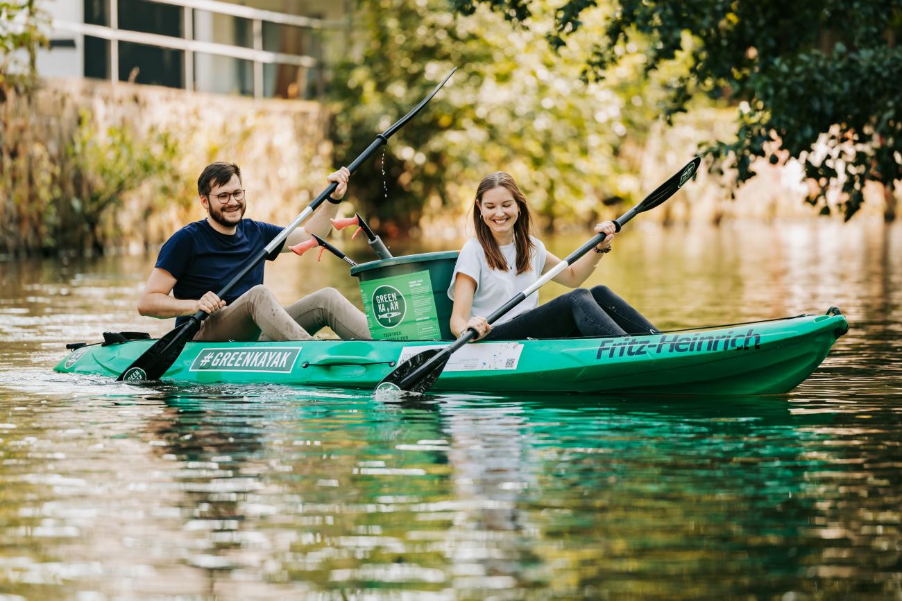 Green-Kayak-Leipzig-Stadthafen-Paddeln-Umwelt-Nachhaltigkeit-Philipp-Kirschner-leipzig-travel