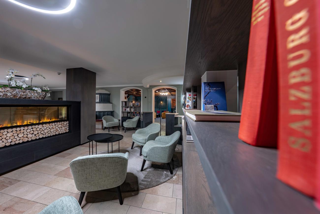 Lobby im Waldhof Fuschlsee Resort
