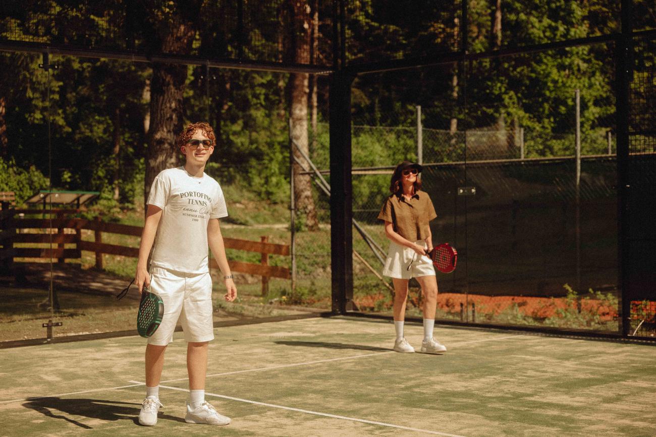 cmh_postfamilyresort_padel_tennis