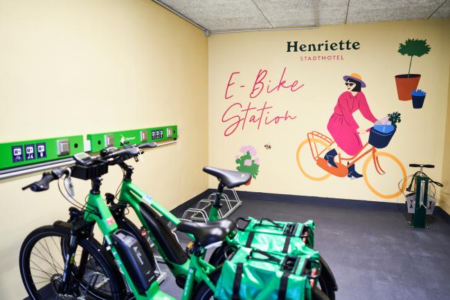 Change Maker Hotel Henriette E-Bikes
