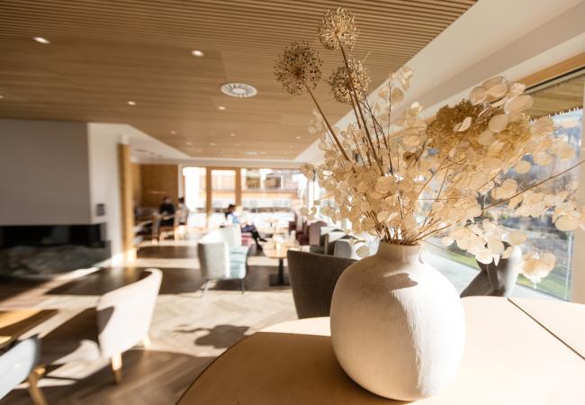 CMH_Naturhotel Outside_Lobby