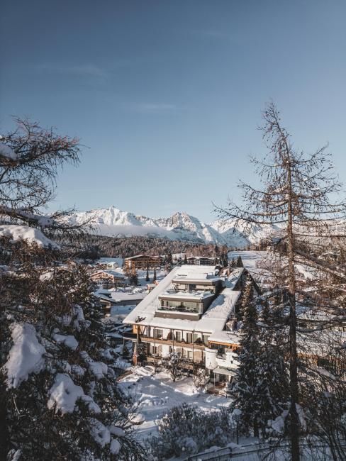 Hotel Klosterbräu Außenansicht Winter