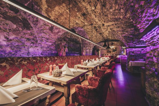 Hotel Klosterbräu Kulinarik im Gewölbekeller