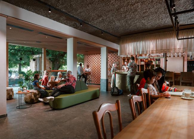 Wohnzimmer Wimmelbild im Hotel Stern