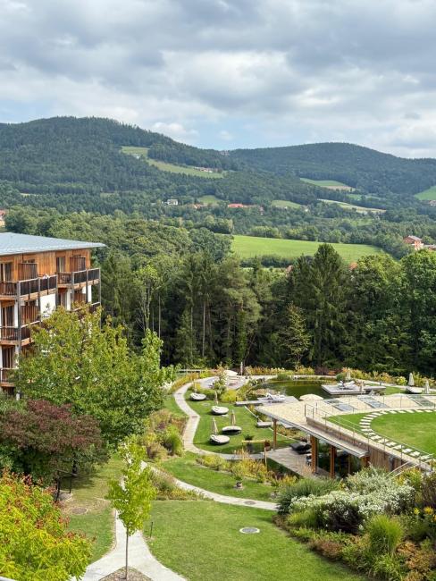 Ausblick von der Terrasse auf das Retter Bio-Natur-Resort