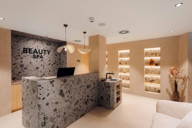 cmh_postfamilyresort_Beauty Spa