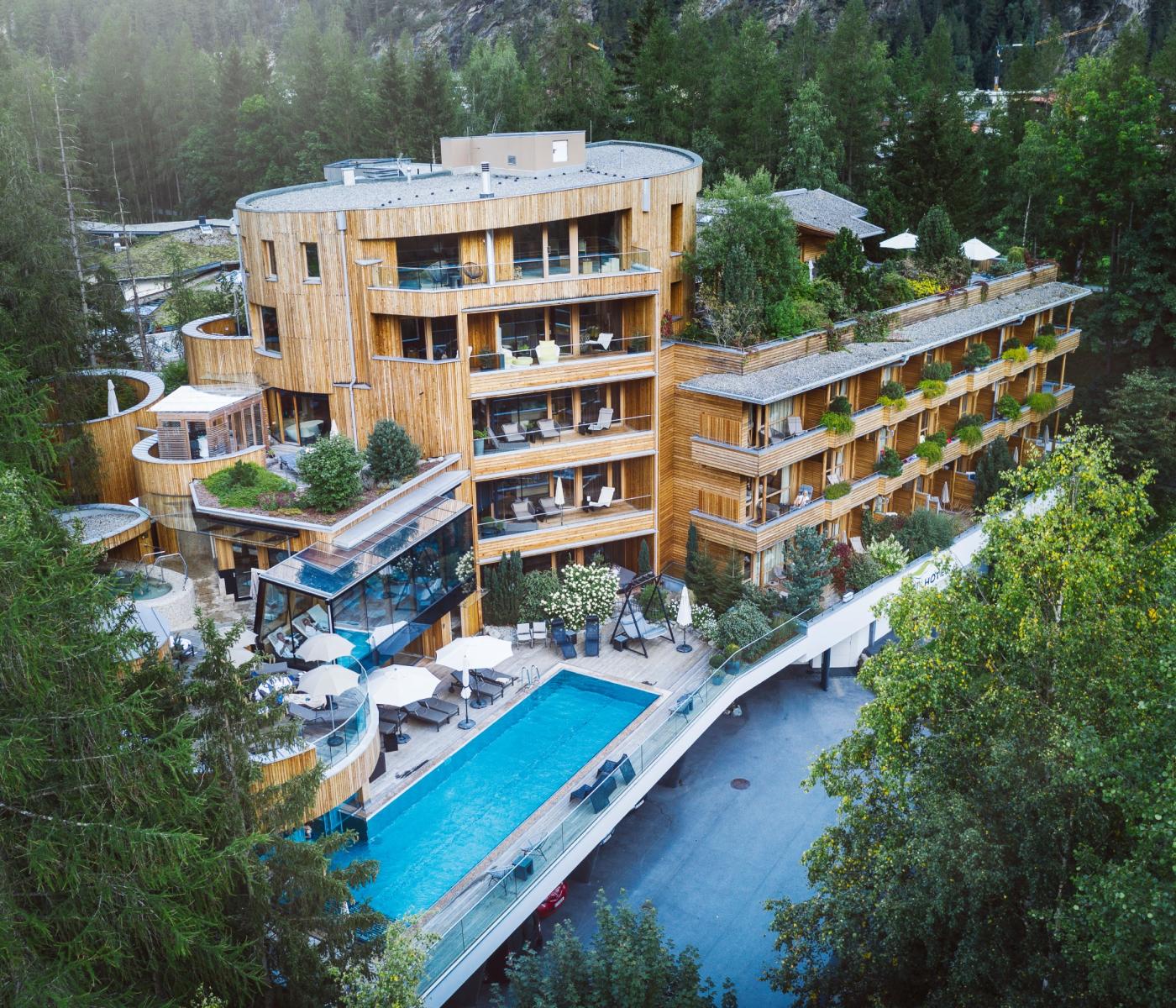 Change Maker Hotel Waldklause Oetztal Tirol Sommeransicht