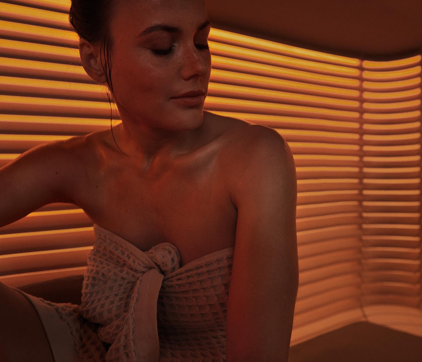 KLAFS Sauna Menschen relaxen