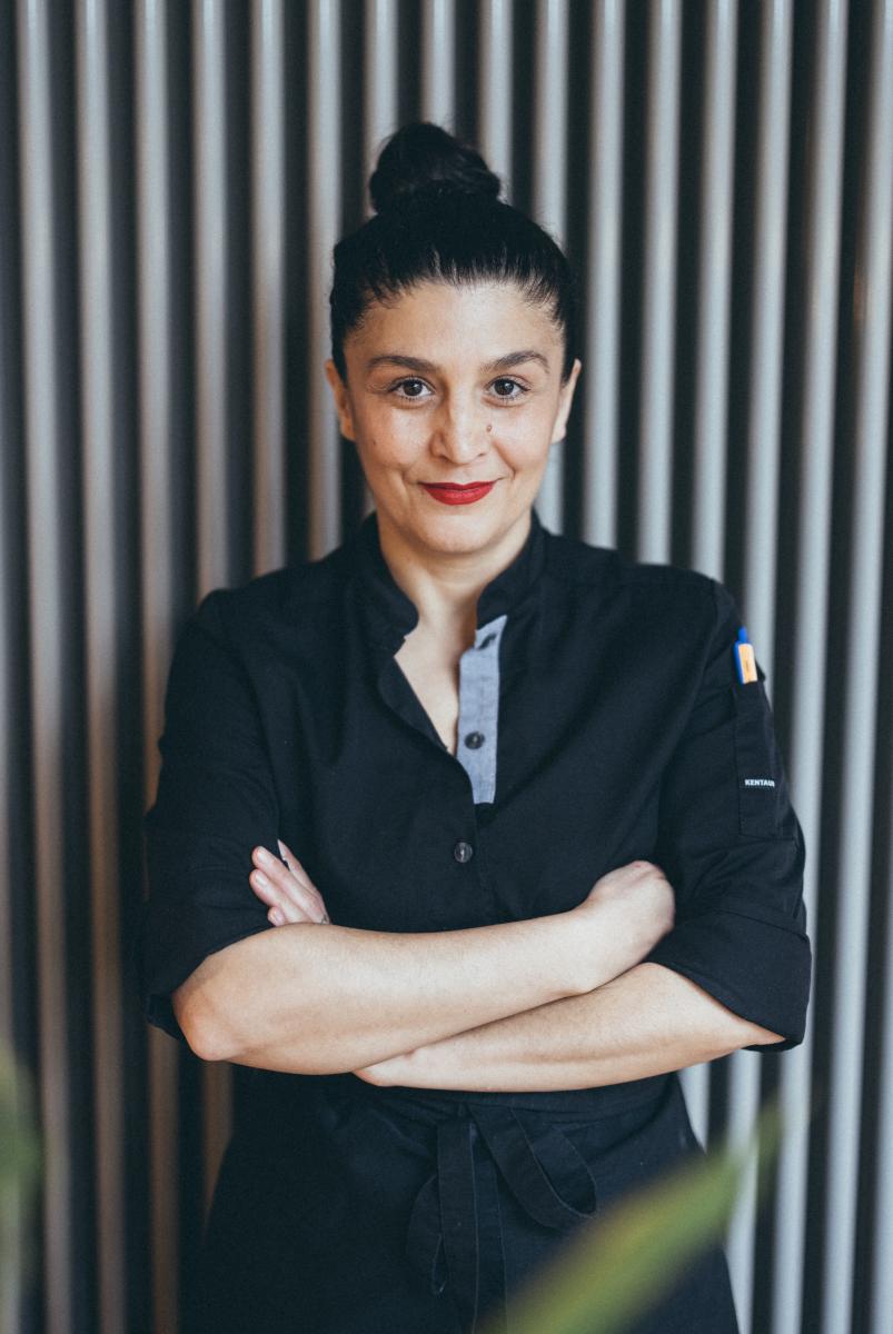 Flora Küchenchefin Parvin Razavi Porträt